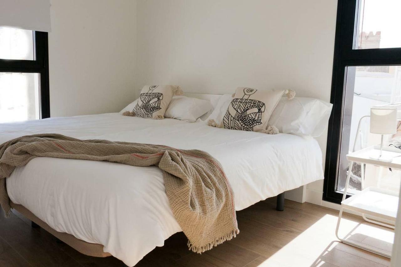Gotoseville Gerona Suites Exteriér fotografie
