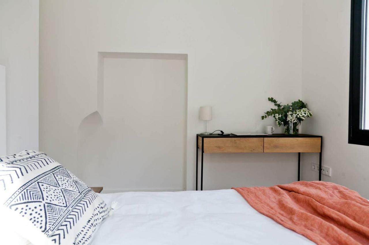 Gotoseville Gerona Suites Exteriér fotografie